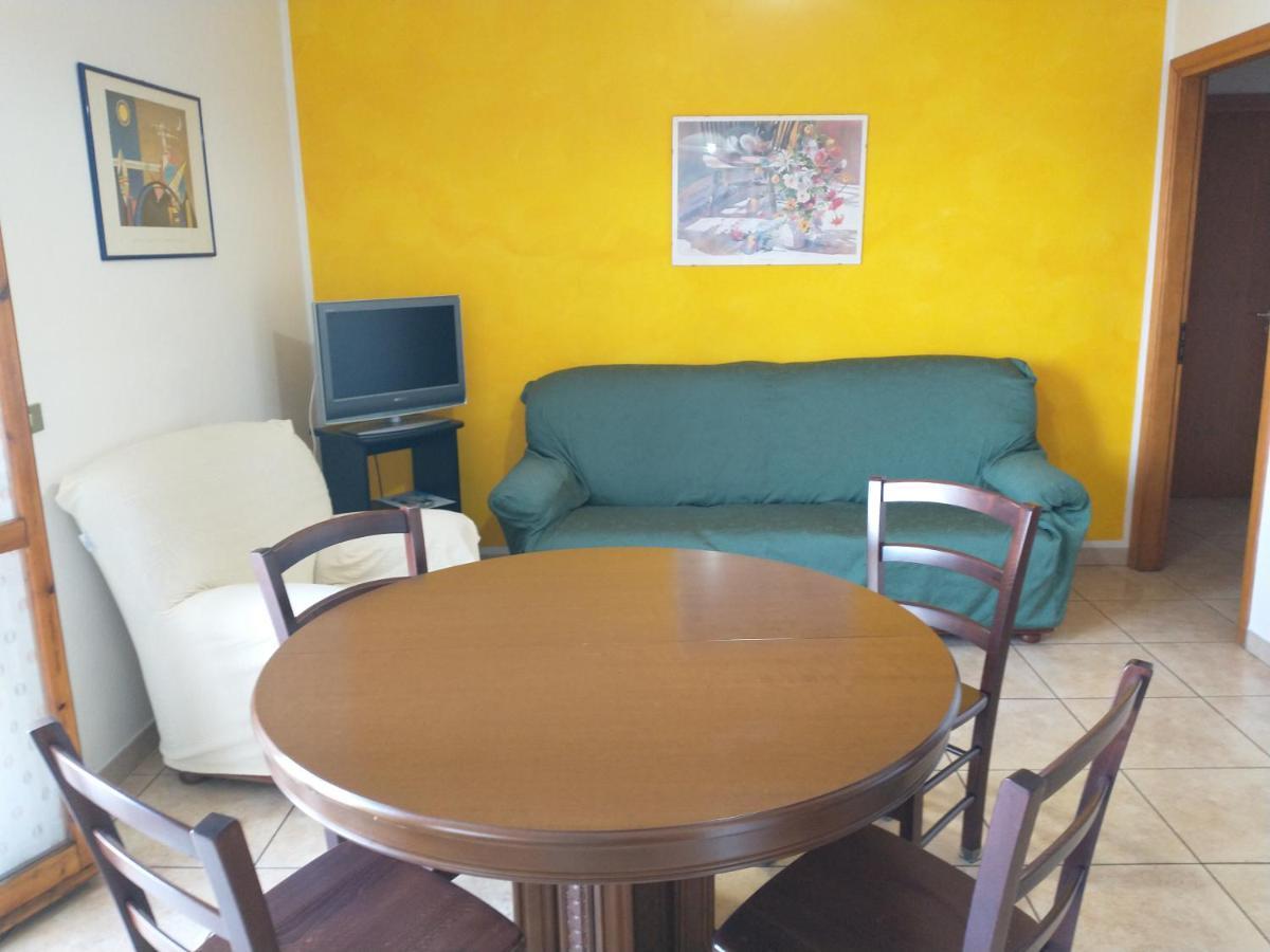 Casa Blu Apartment Porto Sant'Elpidio Bagian luar foto